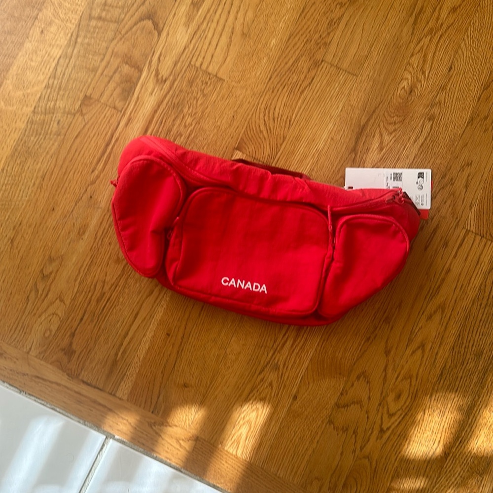 NWT lululemon olympic bag